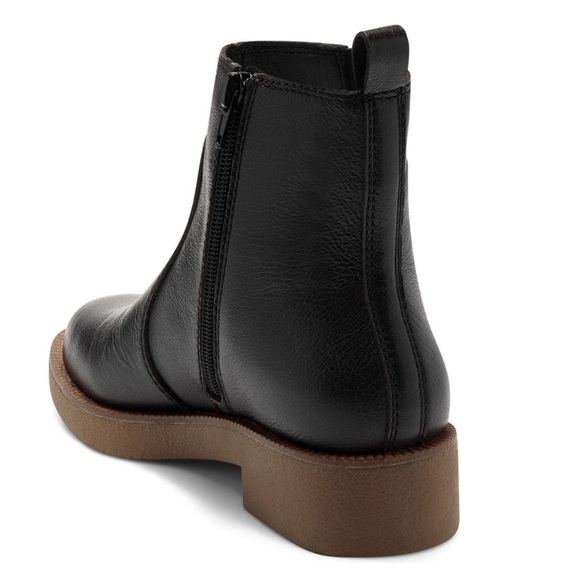 Lucky Brand Leather Chelsea Boot - Picture 3 of 16